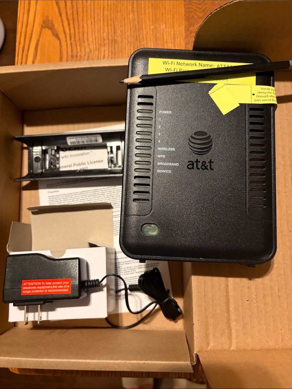 netgear Black Modem-Router Combo - Compact Wi‑Fi Gateway